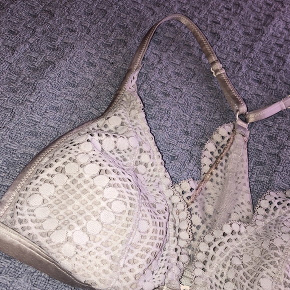 victorious secret bra 💙 - Picture 2 of 5